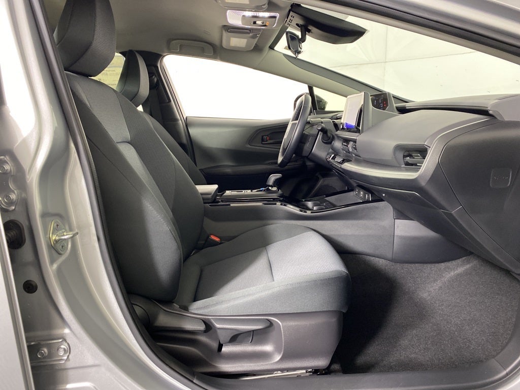 2023 Toyota Prius LE