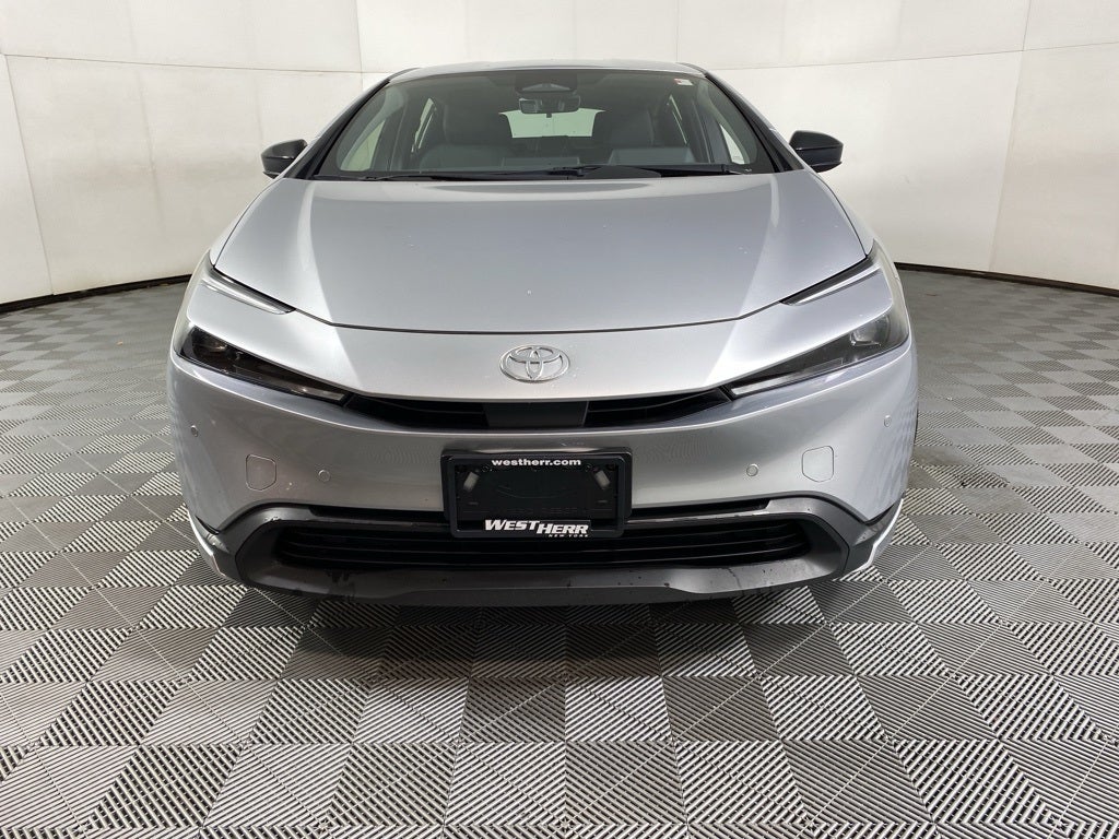 2023 Toyota Prius LE