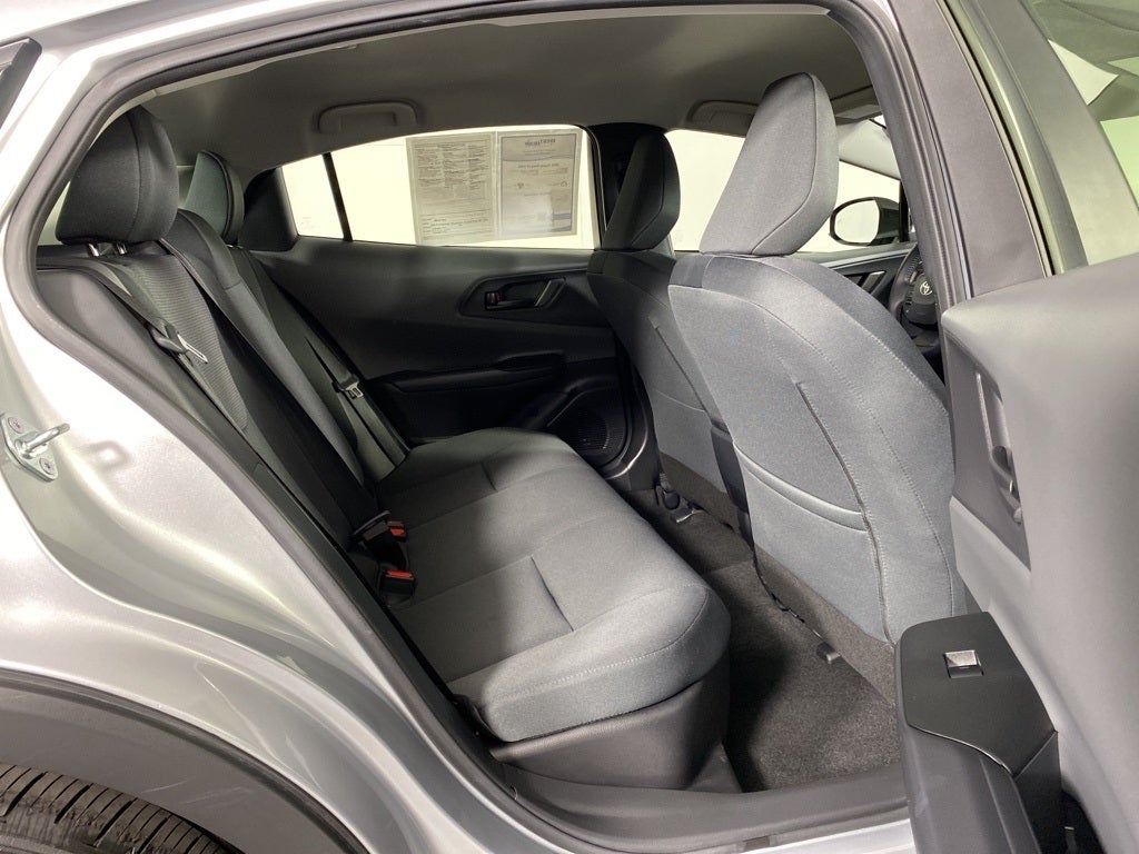 2023 Toyota Prius LE