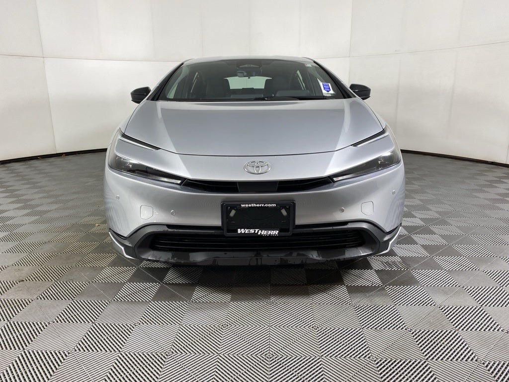 2023 Toyota Prius LE