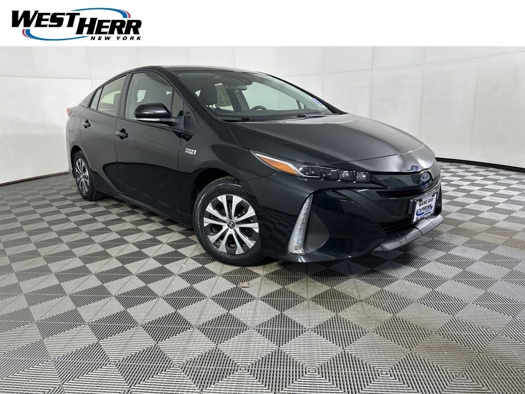 2021 Toyota Prius Prime LE
