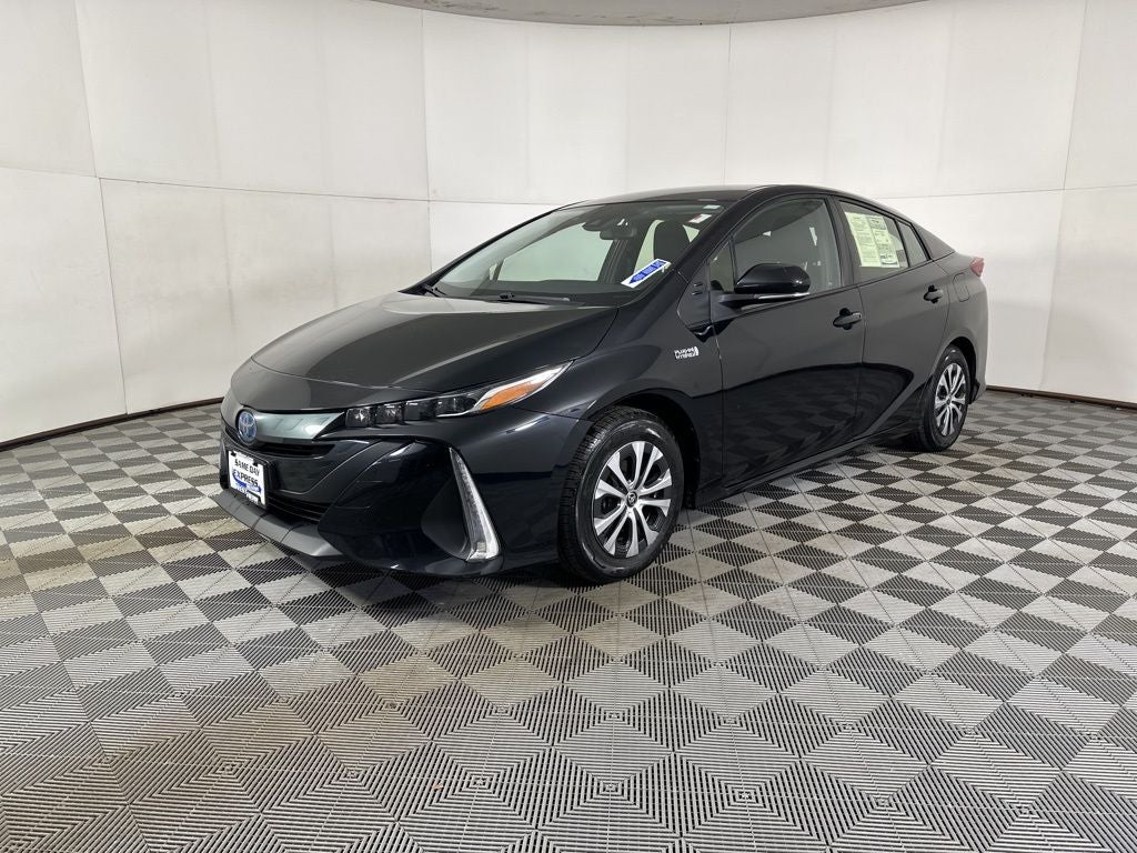 2021 Toyota Prius Prime LE