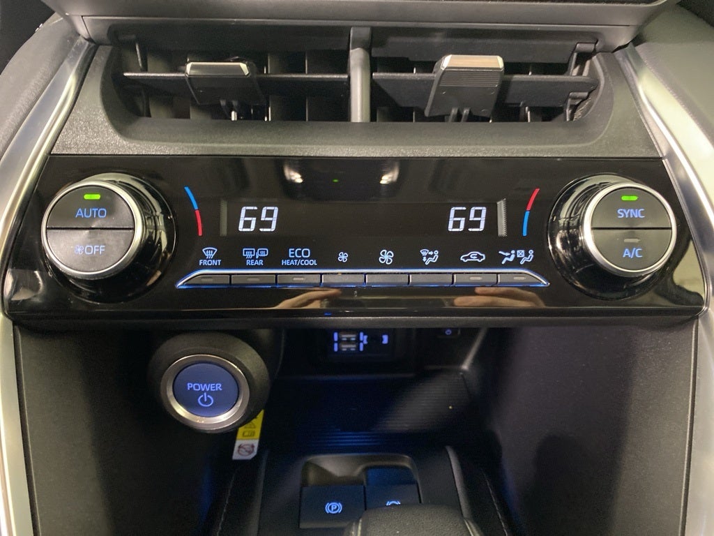 2021 Toyota Venza LE