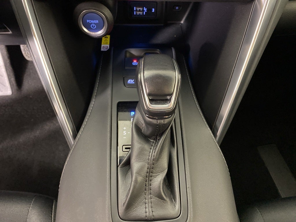 2021 Toyota Venza LE