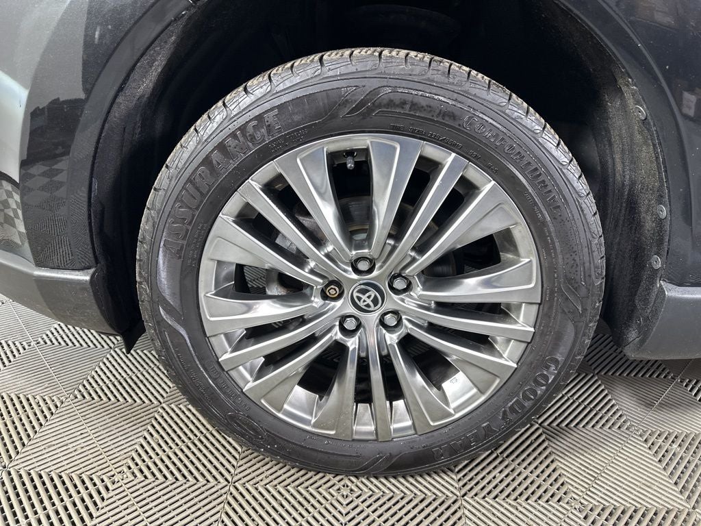 2021 Toyota Venza XLE