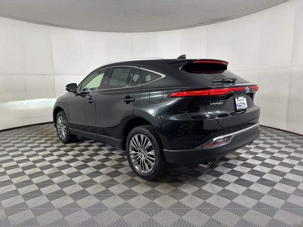 2021 Toyota Venza XLE