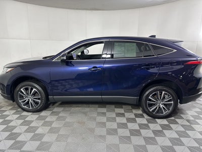 2023 Toyota Venza LE