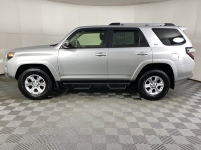 2022 Toyota 4Runner SR5