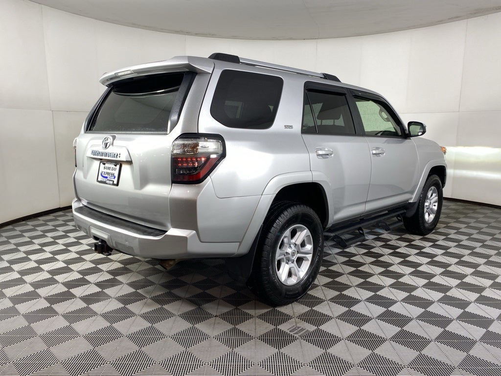 2022 Toyota 4Runner SR5