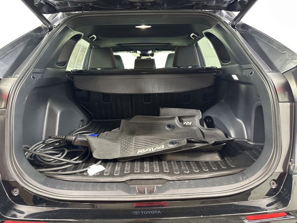 2023 Toyota RAV4 Prime SE