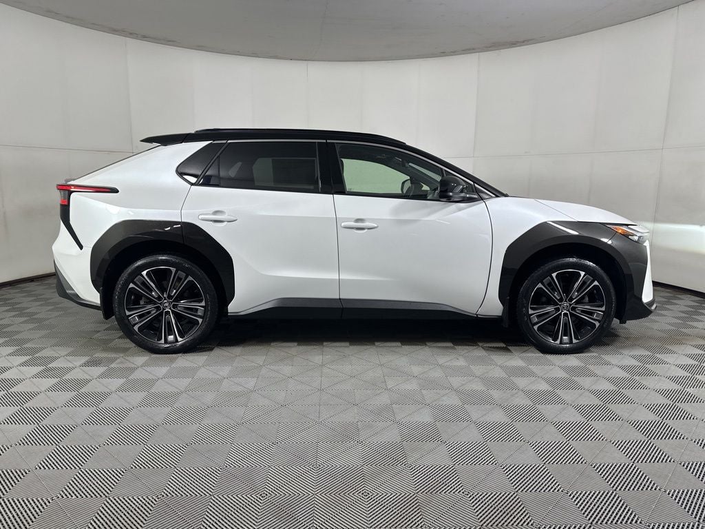 2023 Toyota bZ4X XLE
