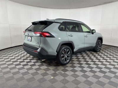 2022 Toyota RAV4 Hybrid XLE Premium