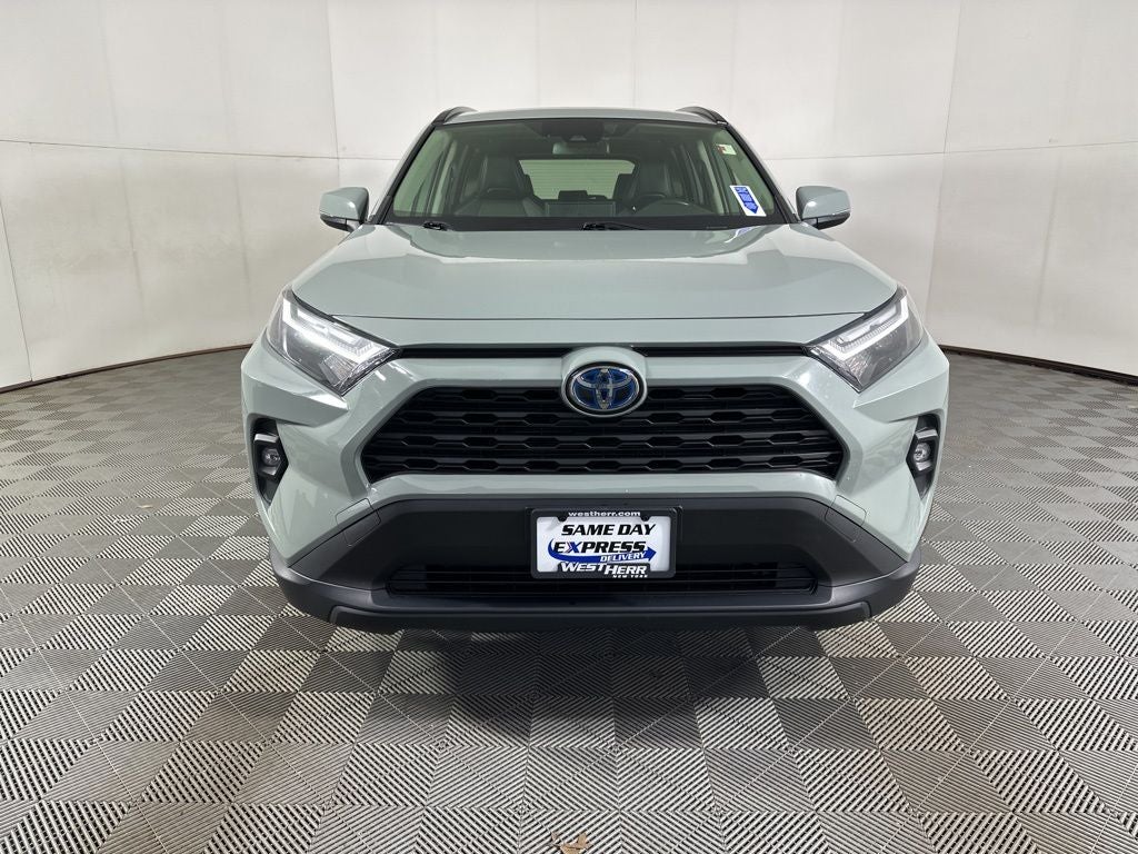 2022 Toyota RAV4 Hybrid XLE Premium