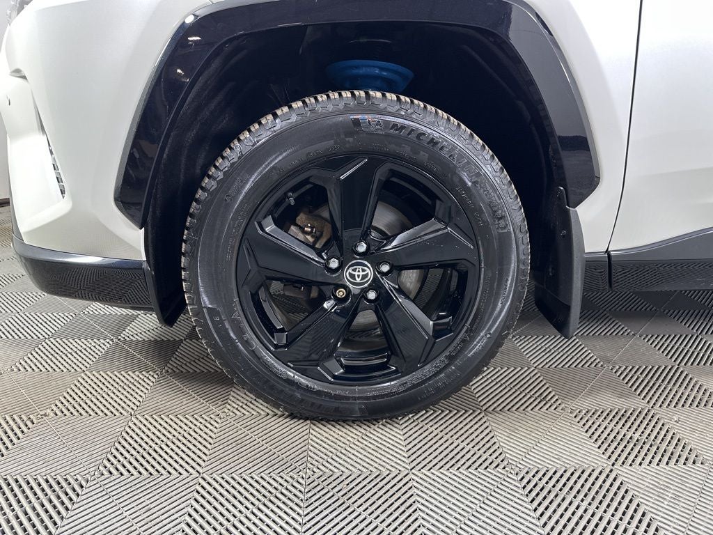 2021 Toyota RAV4 Hybrid XSE