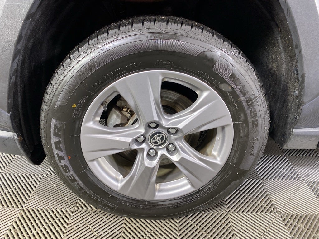 2023 Toyota RAV4 Hybrid LE