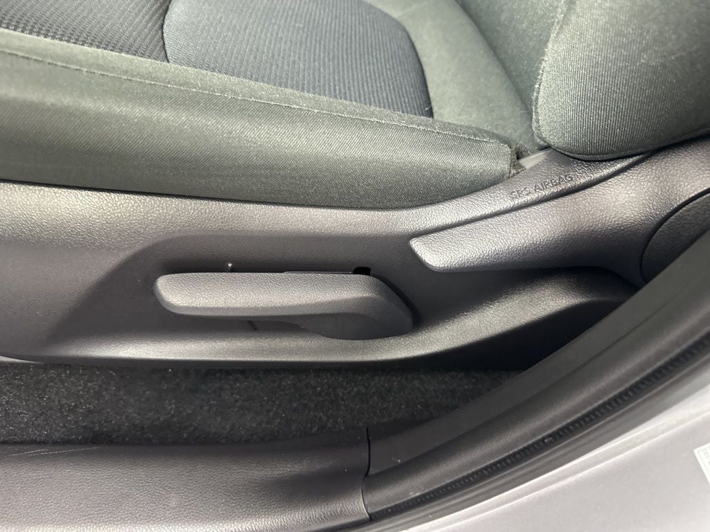 2020 Toyota RAV4 Hybrid LE