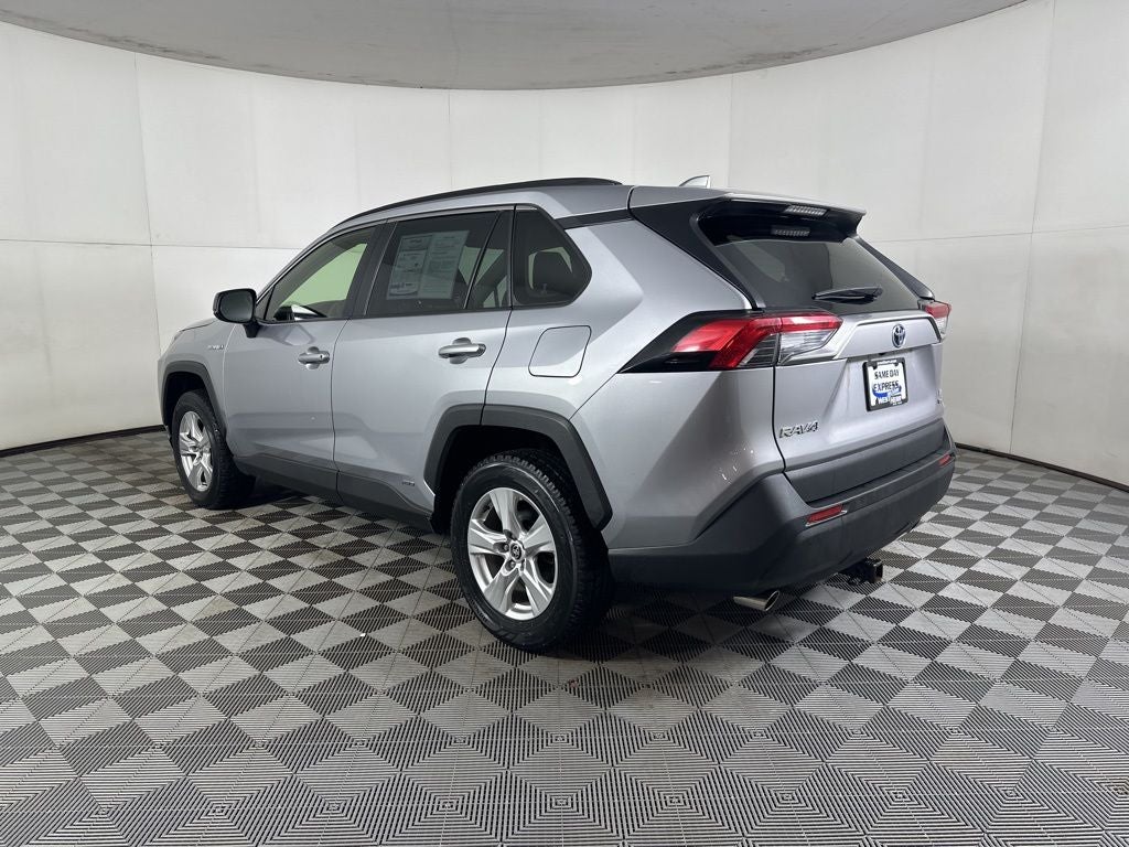 2020 Toyota RAV4 Hybrid LE