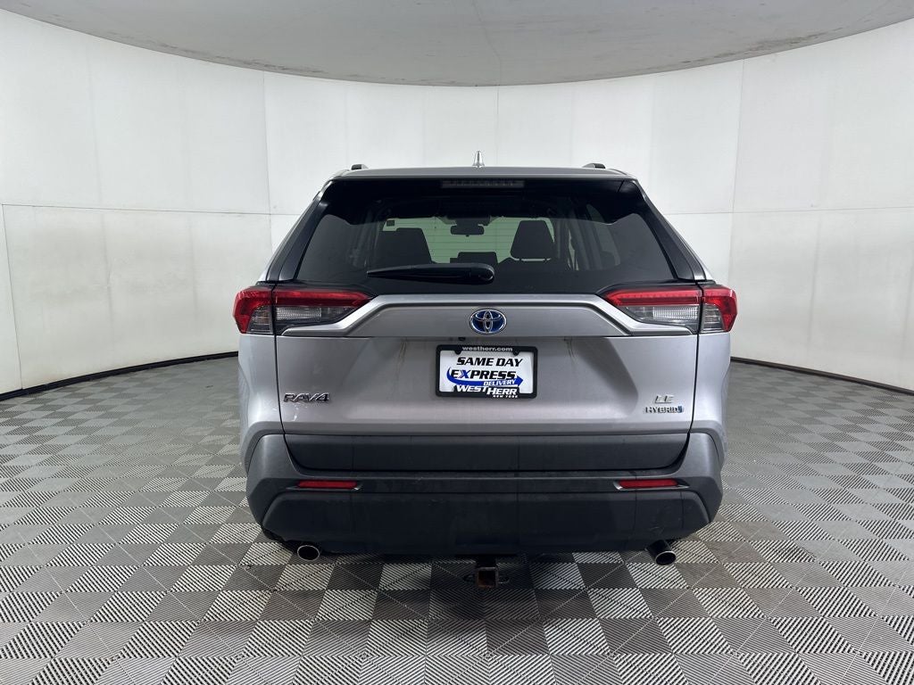 2020 Toyota RAV4 Hybrid LE