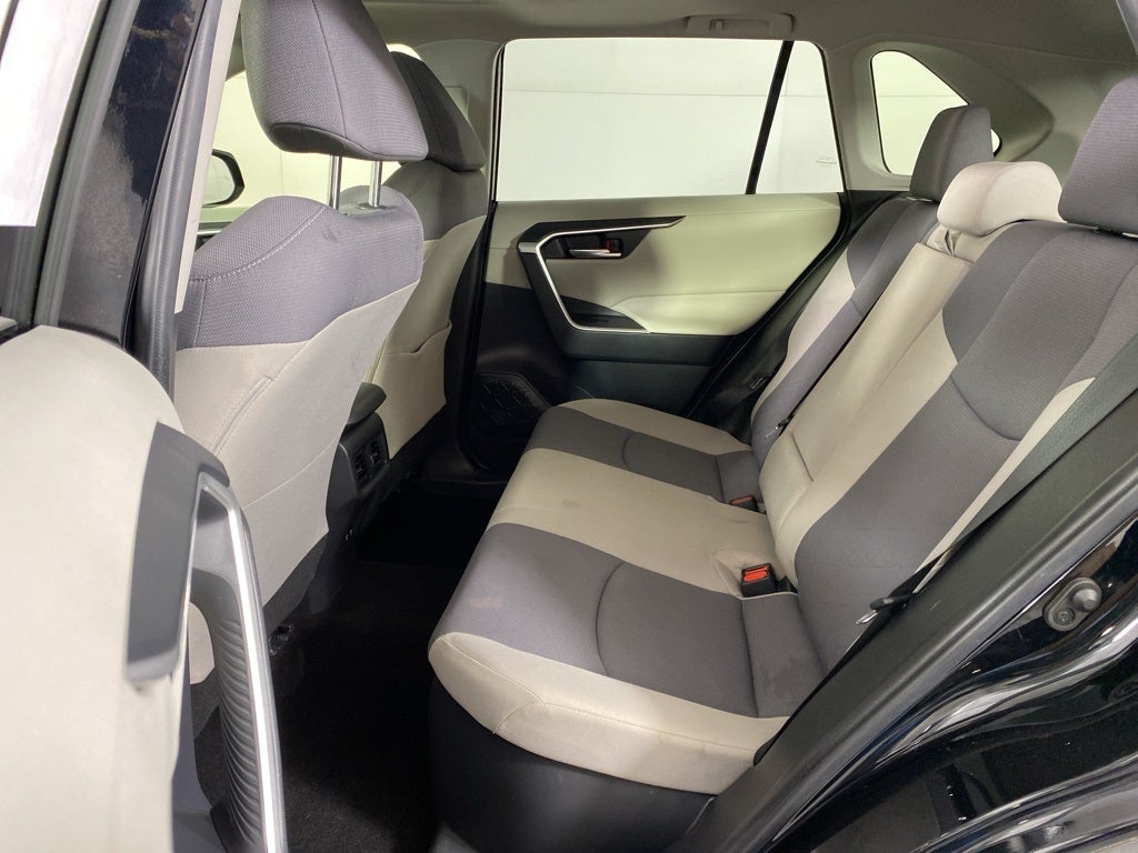 2019 Toyota RAV4 Hybrid XLE