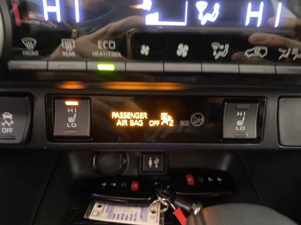 2019 Toyota RAV4 Hybrid XLE