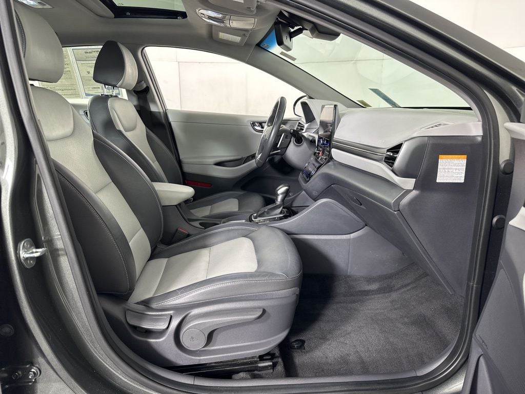 2020 Hyundai IONIQ PLUG-IN HYBRID Limited
