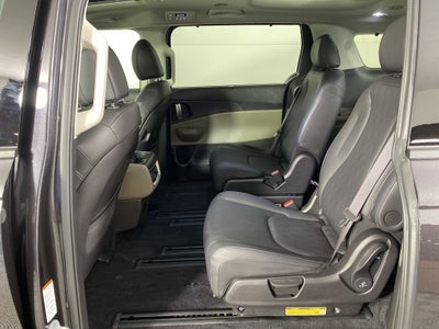 2025 Kia Carnival Hybrid SX