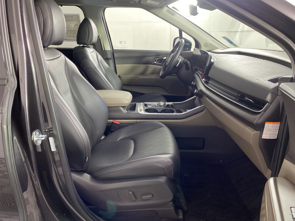 2025 Kia Carnival Hybrid SX