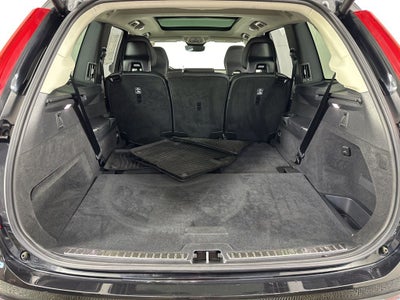 2024 Volvo XC90 B5 Plus