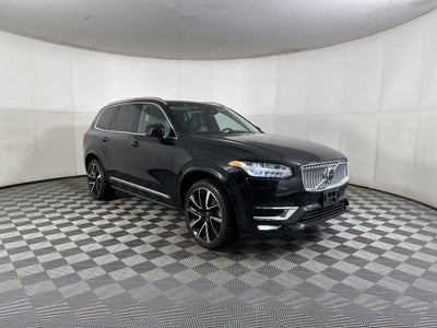 2024 Volvo XC90 B5 Plus