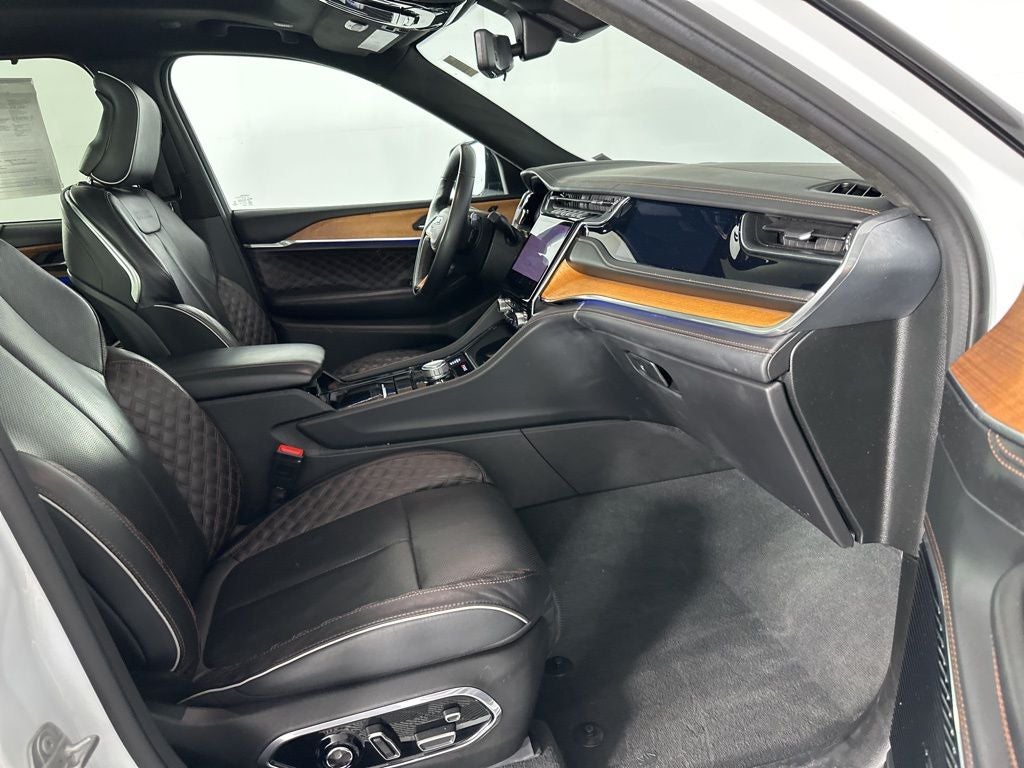 2023 Jeep Grand Cherokee Summit Reserve