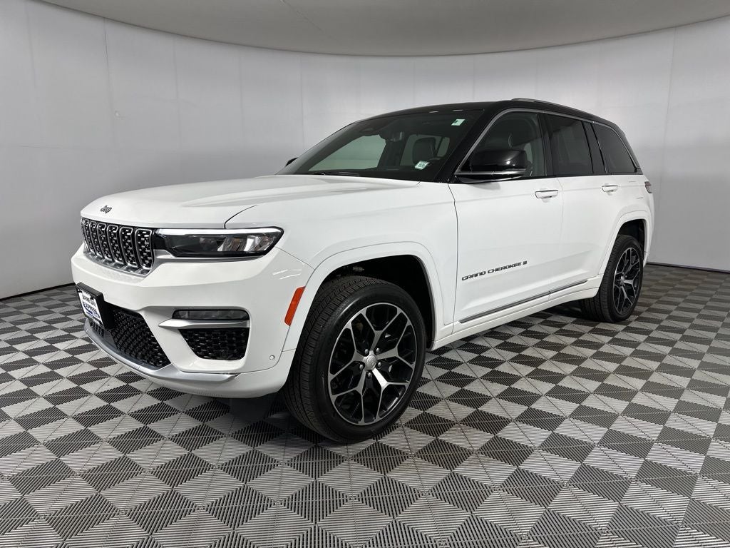 2023 Jeep Grand Cherokee Summit Reserve