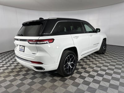 2023 Jeep Grand Cherokee Summit Reserve