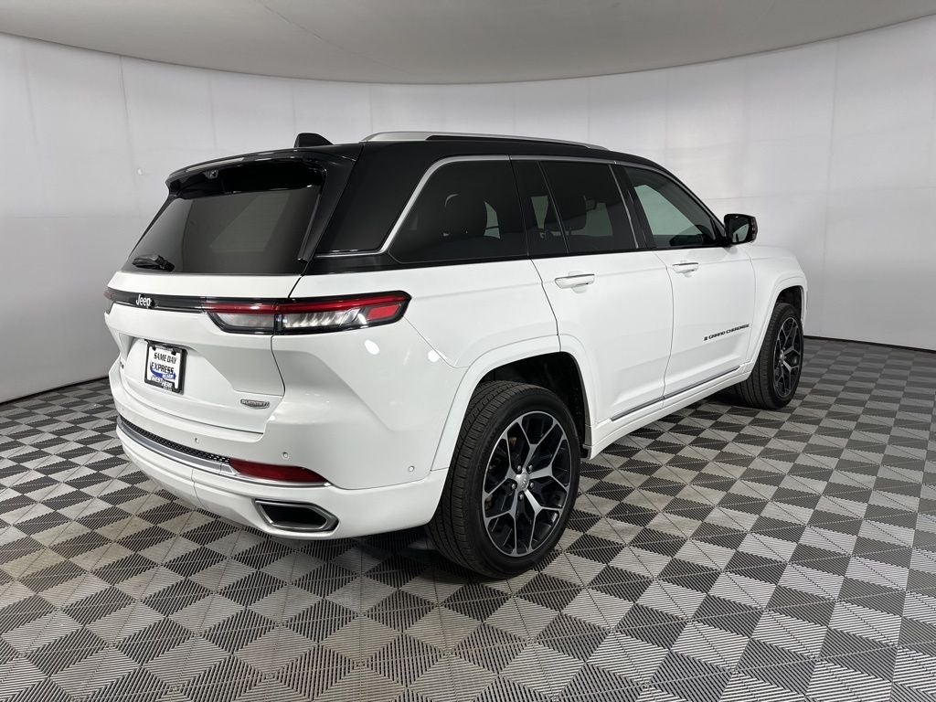 2023 Jeep Grand Cherokee Summit Reserve