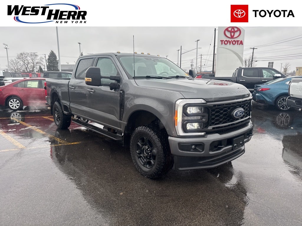 2023 Ford F-250SD XLT