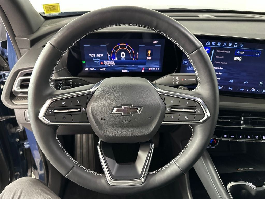 2025 Chevrolet Traverse LT 2LT