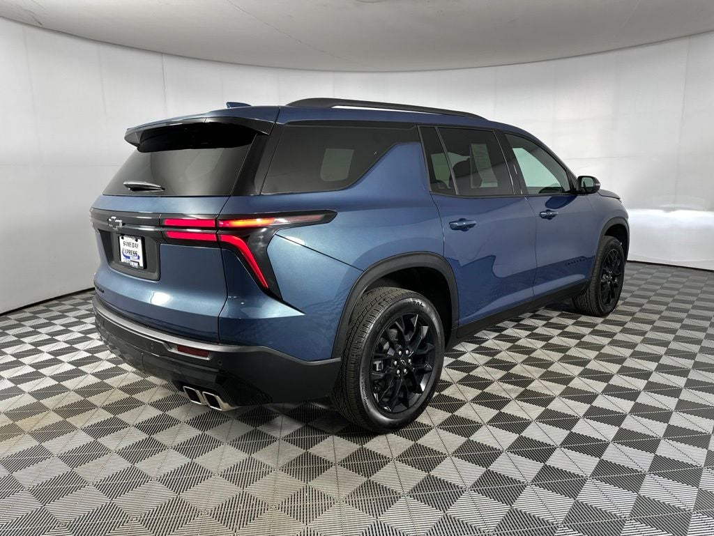 2025 Chevrolet Traverse LT 2LT