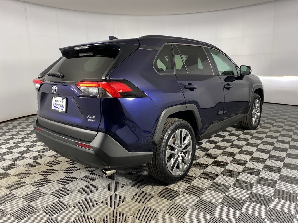 2022 Toyota RAV4 XLE Premium