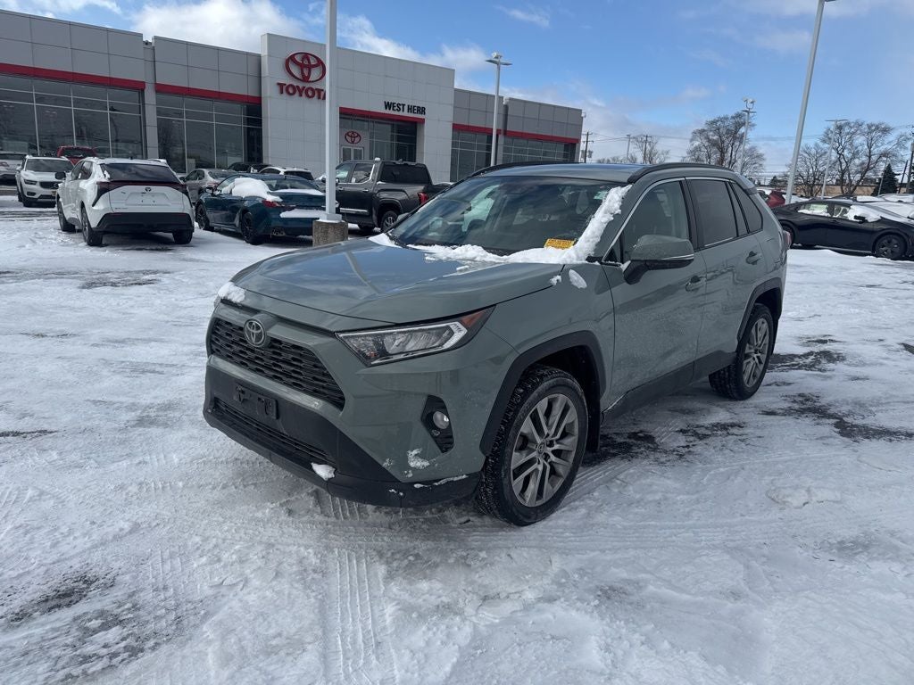 2019 Toyota RAV4 XLE Premium