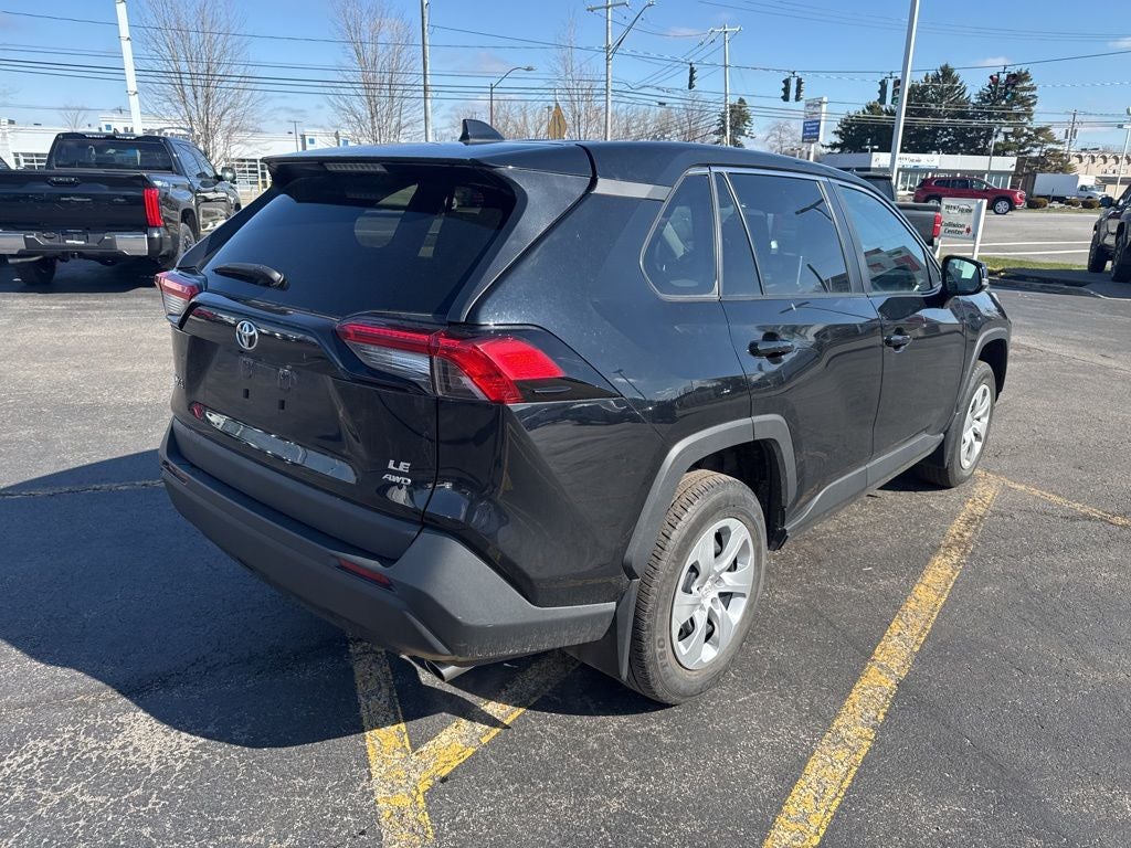 2023 Toyota RAV4 LE