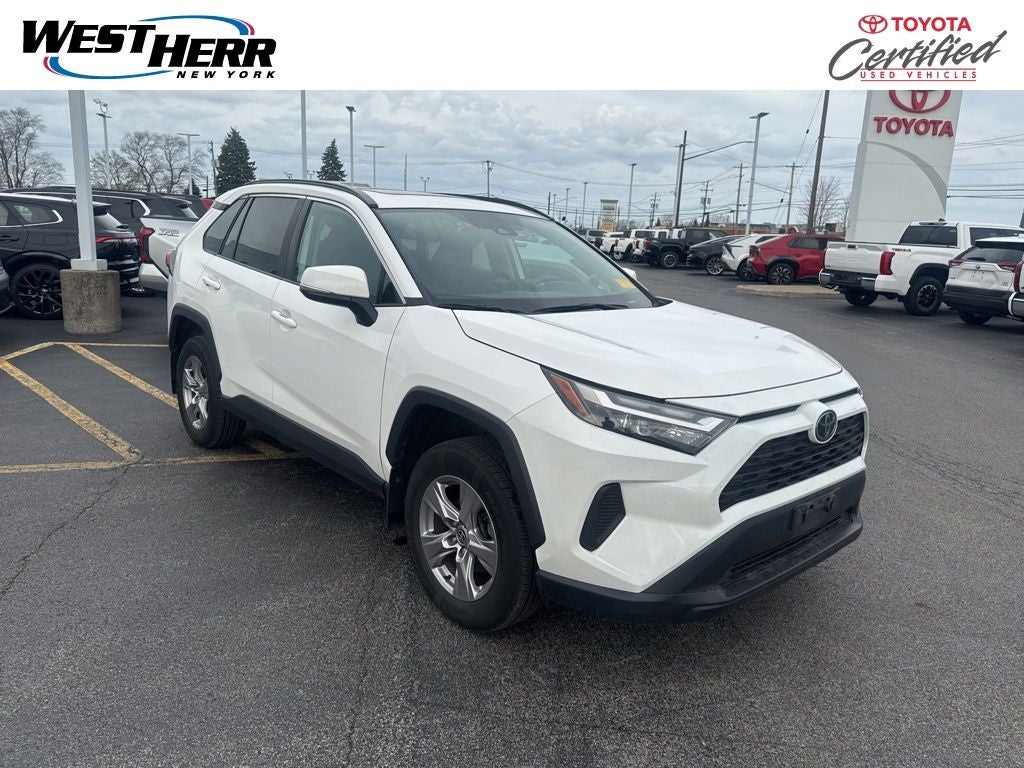 2023 Toyota RAV4 XLE