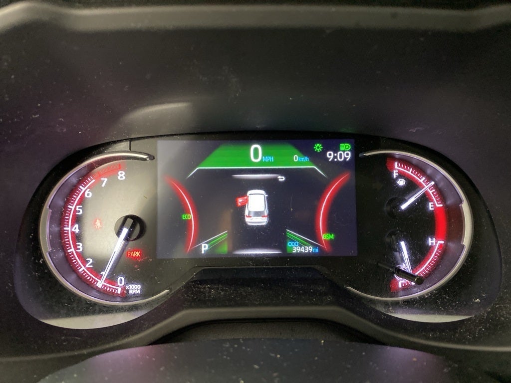 2023 Toyota RAV4 XLE