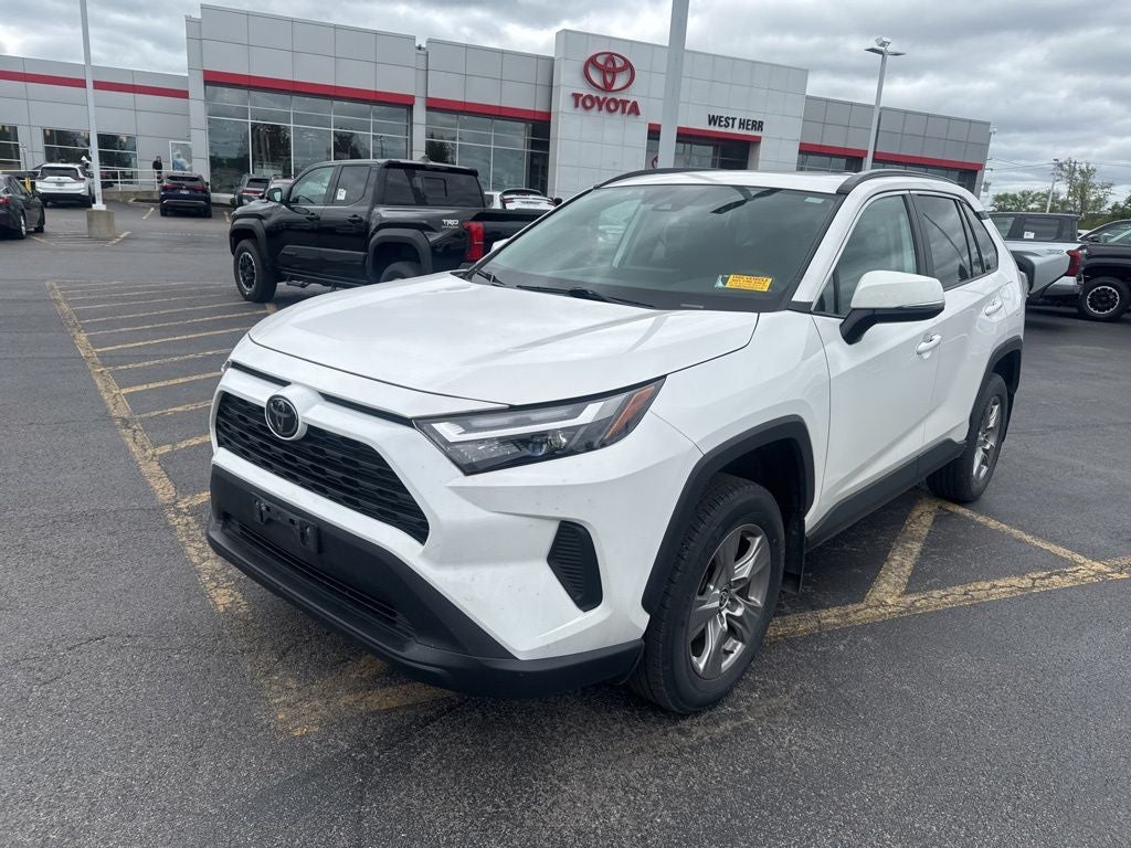 2023 Toyota RAV4 XLE