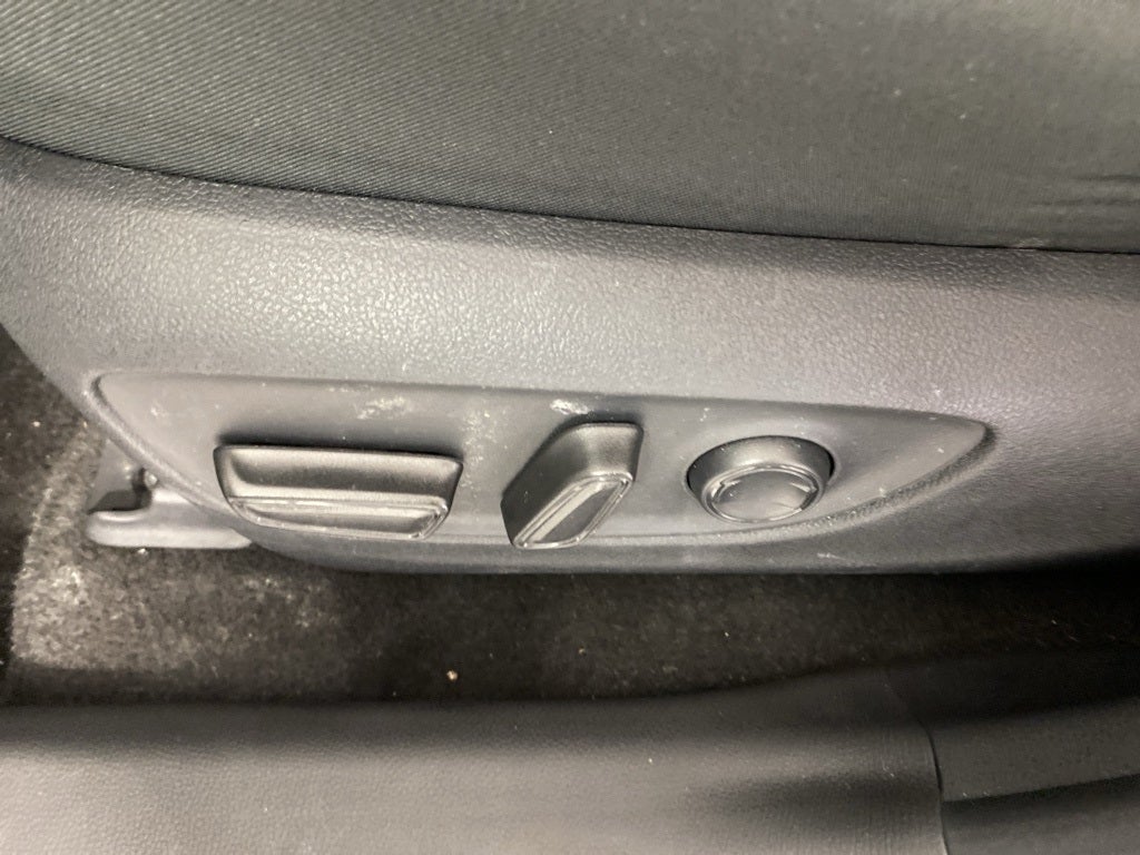 2023 Toyota RAV4 Hybrid Woodland Edition