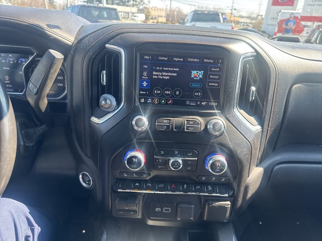 2022 GMC Sierra 1500 Limited AT4