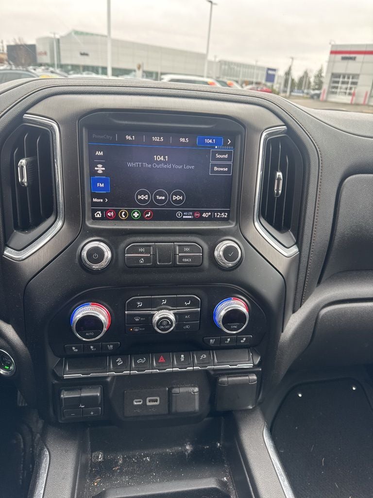 2021 GMC Sierra 1500 AT4