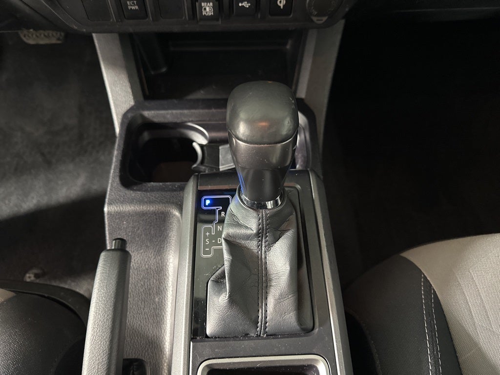 2022 Toyota Tacoma TRD Sport V6