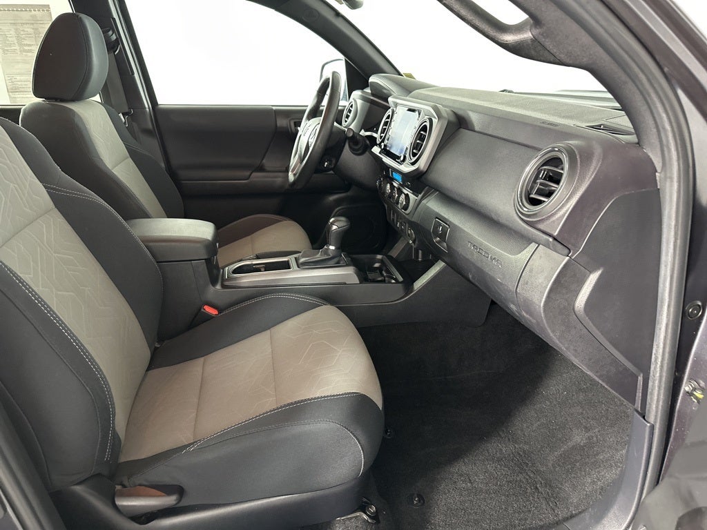 2022 Toyota Tacoma TRD Sport V6