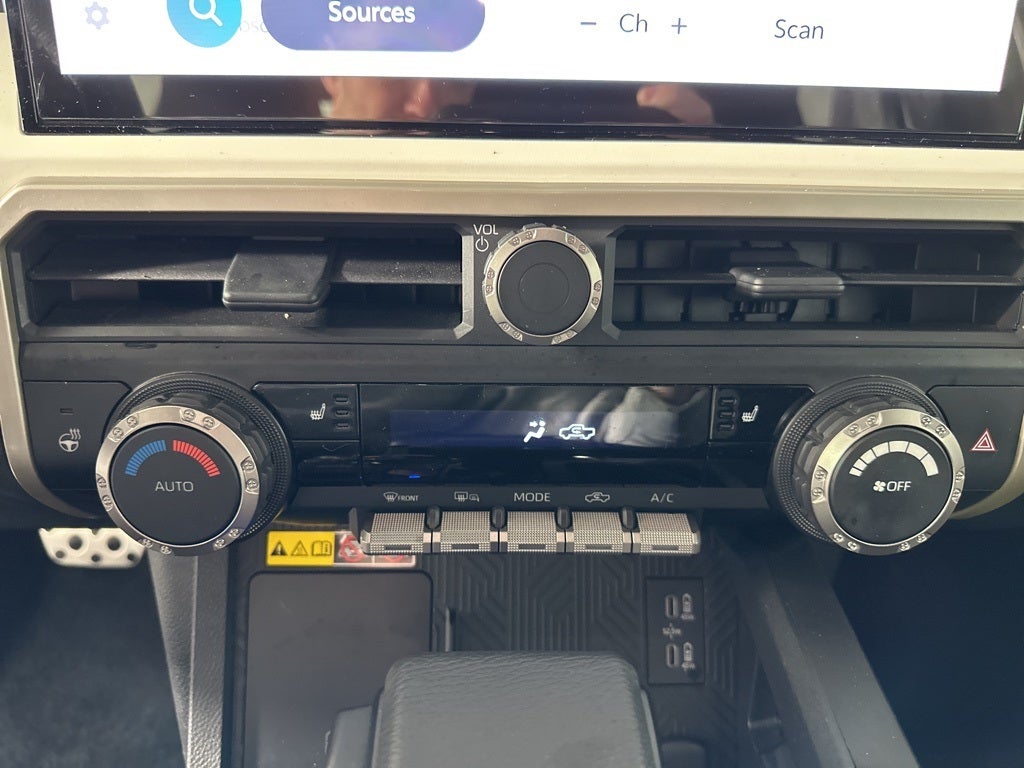 2024 Toyota Tacoma TRD Sport