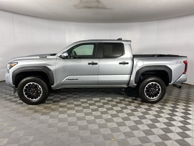 2025 Toyota Tacoma Hybrid TRD Sport