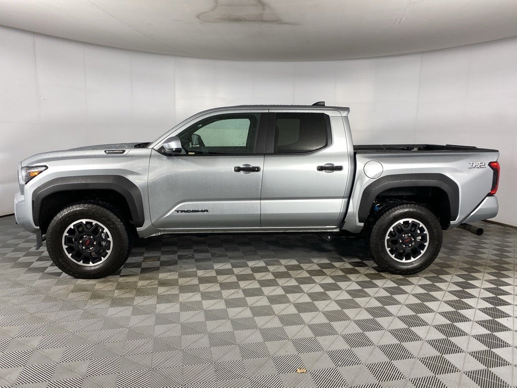 2025 Toyota Tacoma Hybrid TRD Sport
